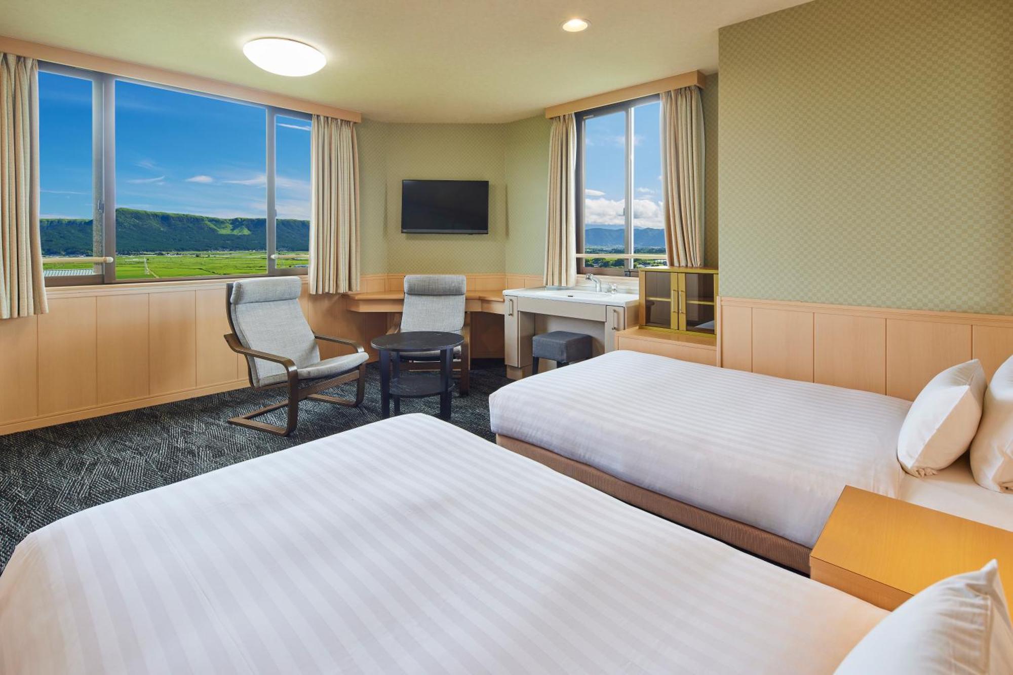 Kamenoi Hotel Aso Park Resort Exterior photo