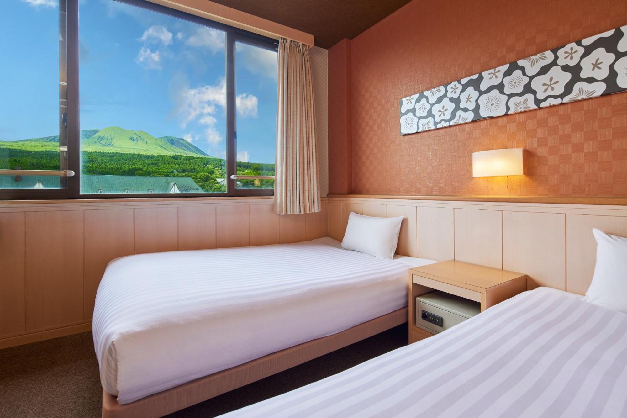 Kamenoi Hotel Aso Park Resort Exterior photo