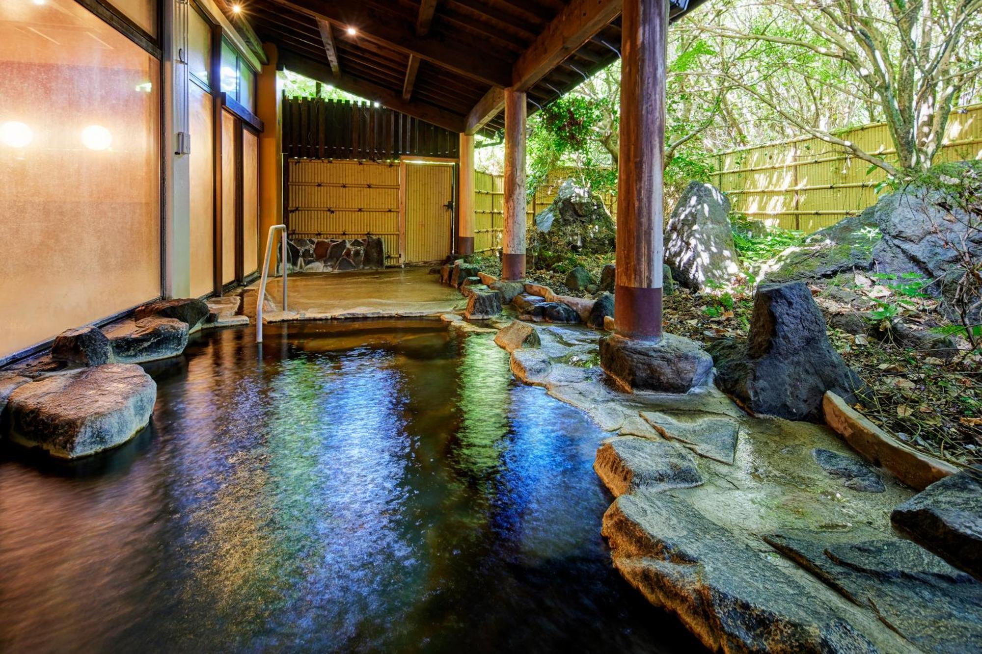Kamenoi Hotel Aso Park Resort Exterior photo